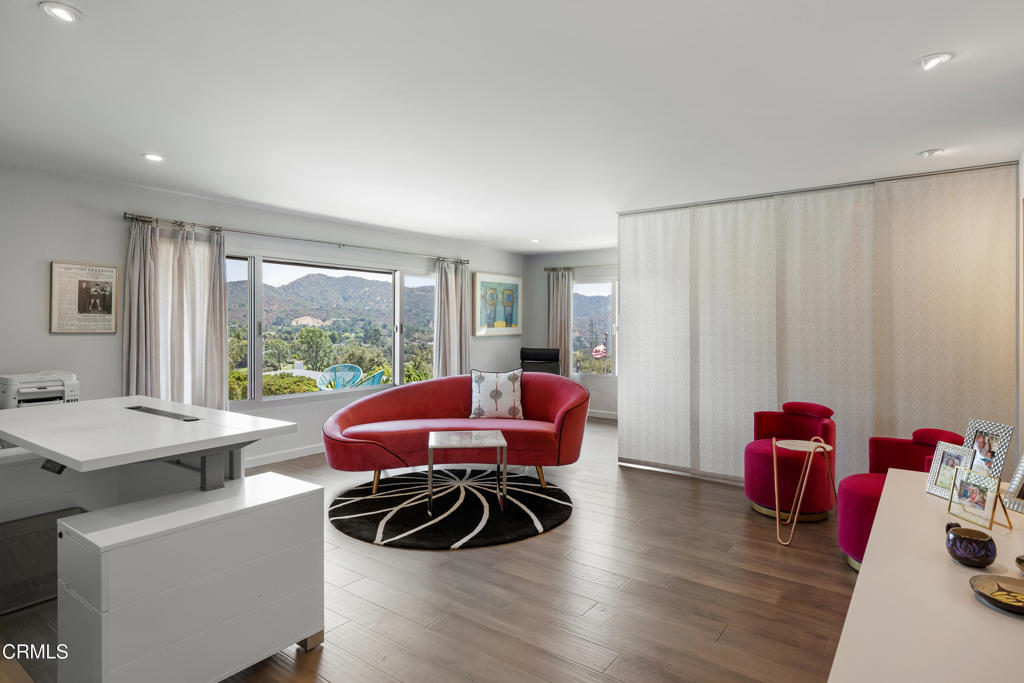 3351 Country Club Drive