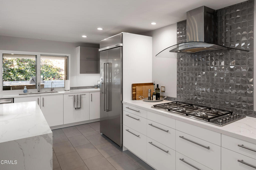 3351 Country Club Drive