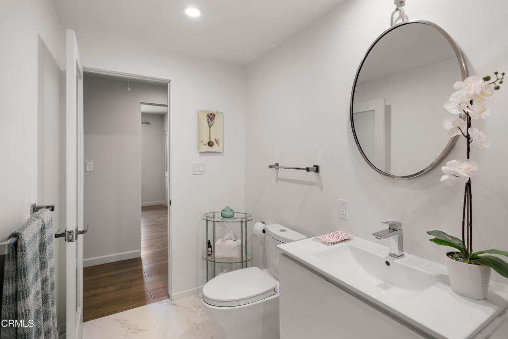 3351 Country Club Drive