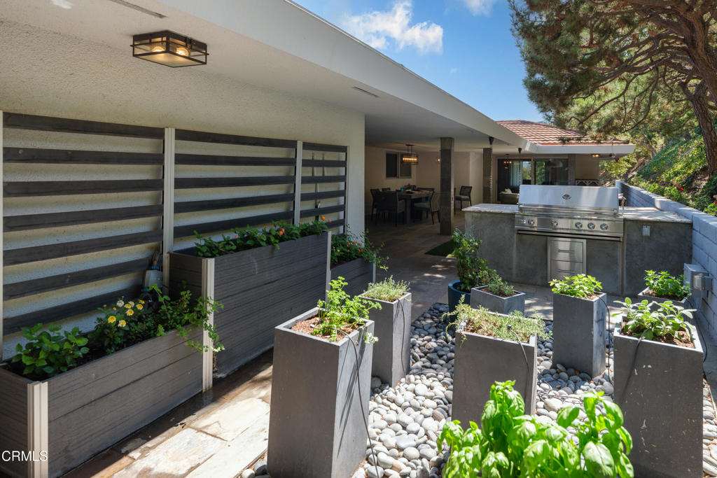 3351 Country Club Drive