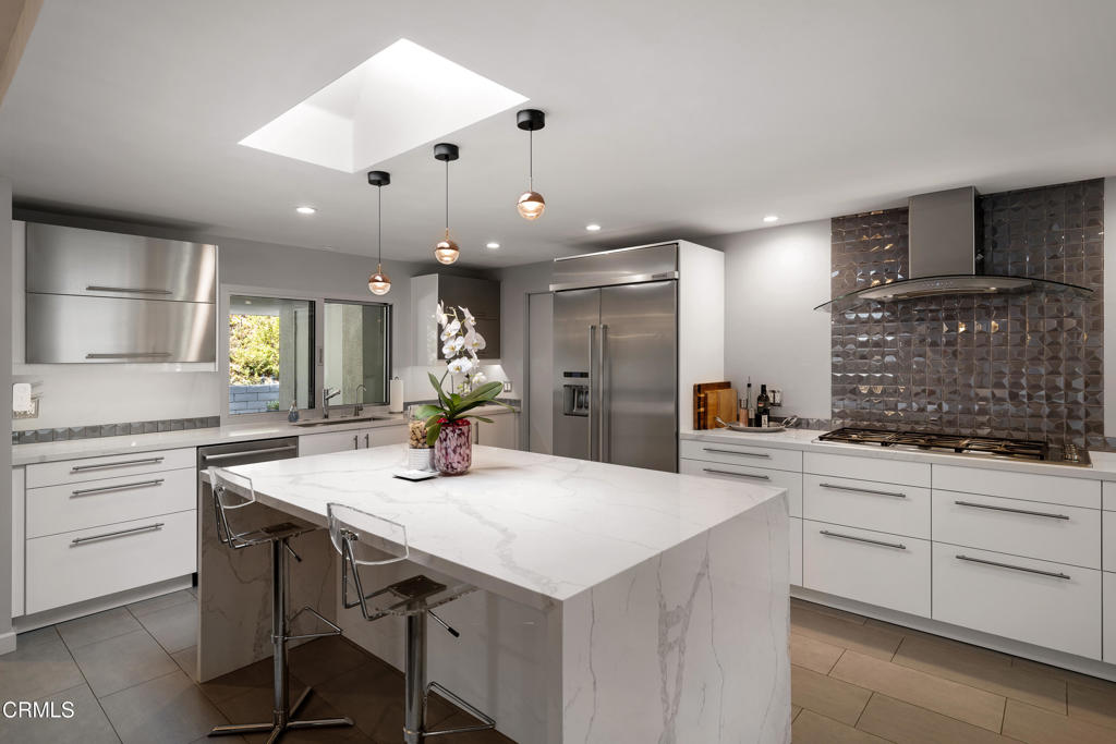 3351 Country Club Drive