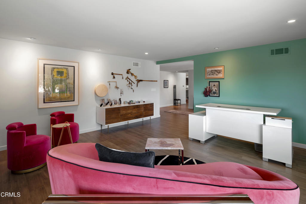 3351 Country Club Drive