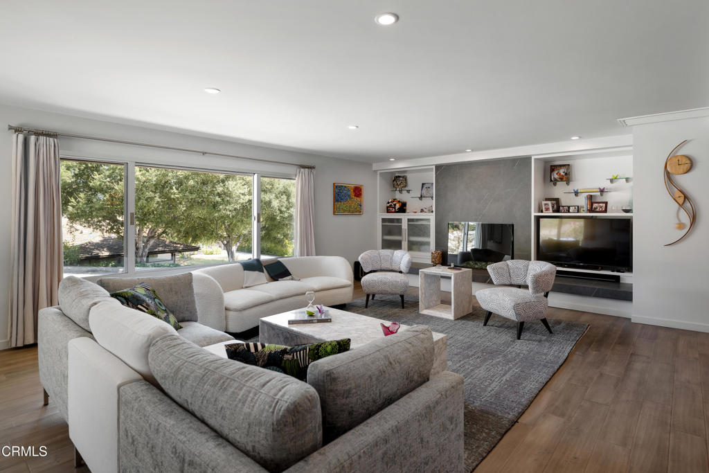 3351 Country Club Drive