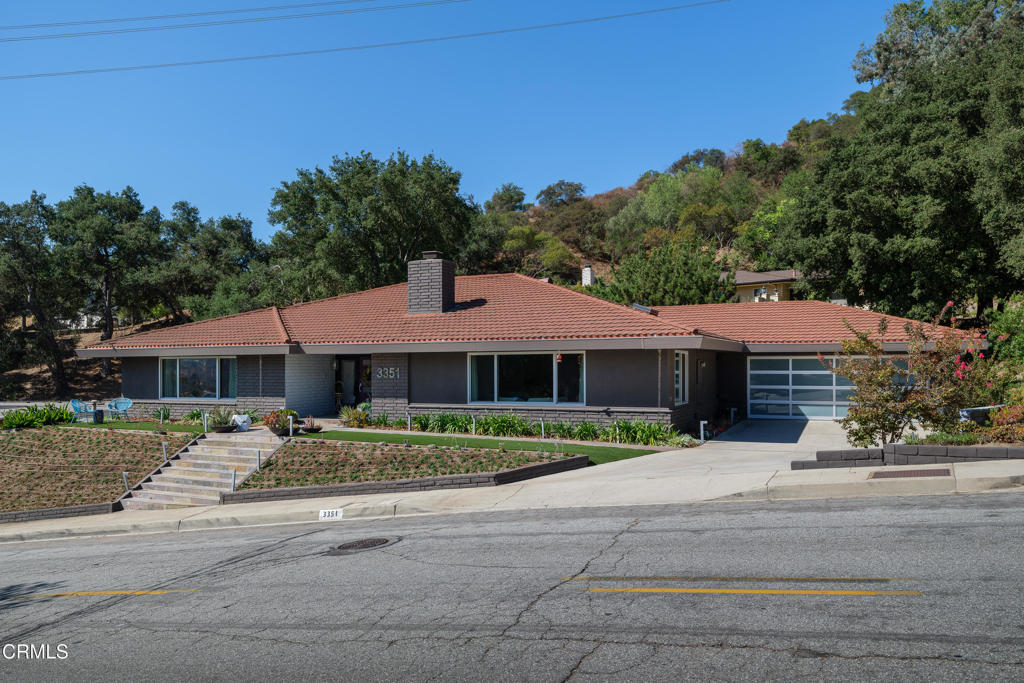 3351 Country Club Drive