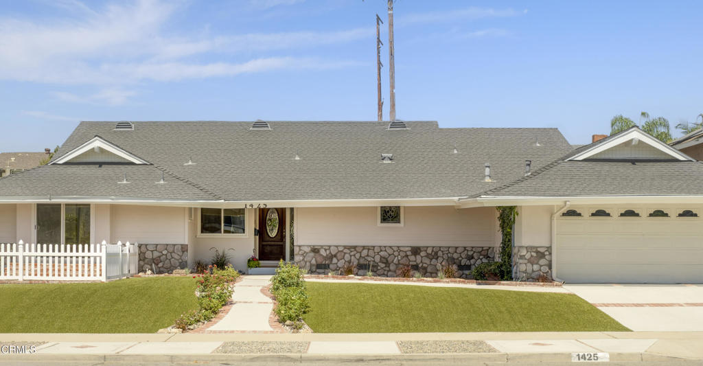 1425 Baywood Drive