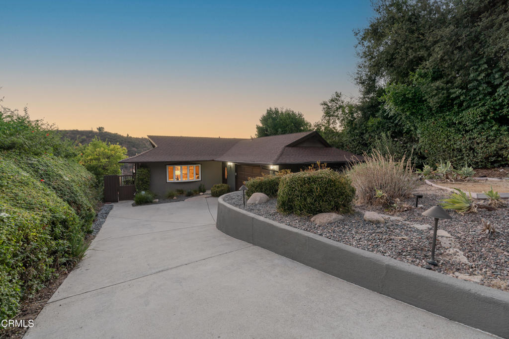 4031 CANYON DELL Drive