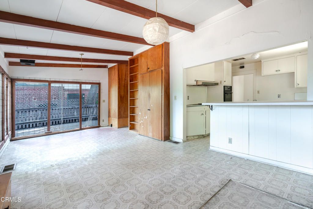 1200 Pasadena Avenue S