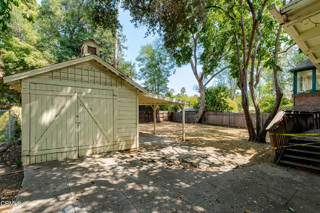 1200 Pasadena Avenue S