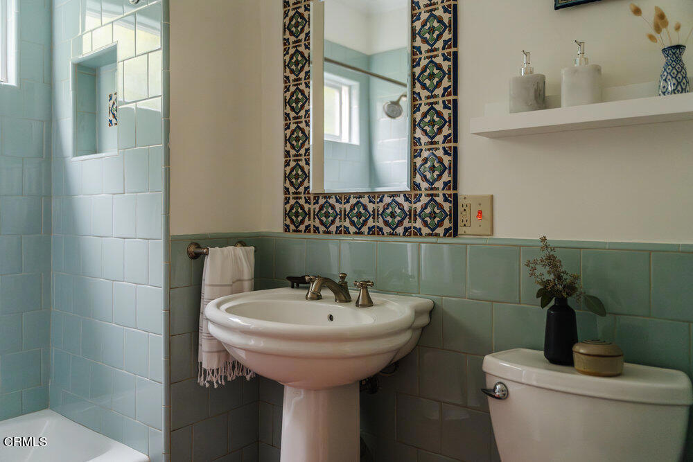 1250 E Topeka Street