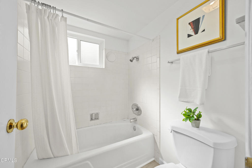 2471 Loma Vista Street