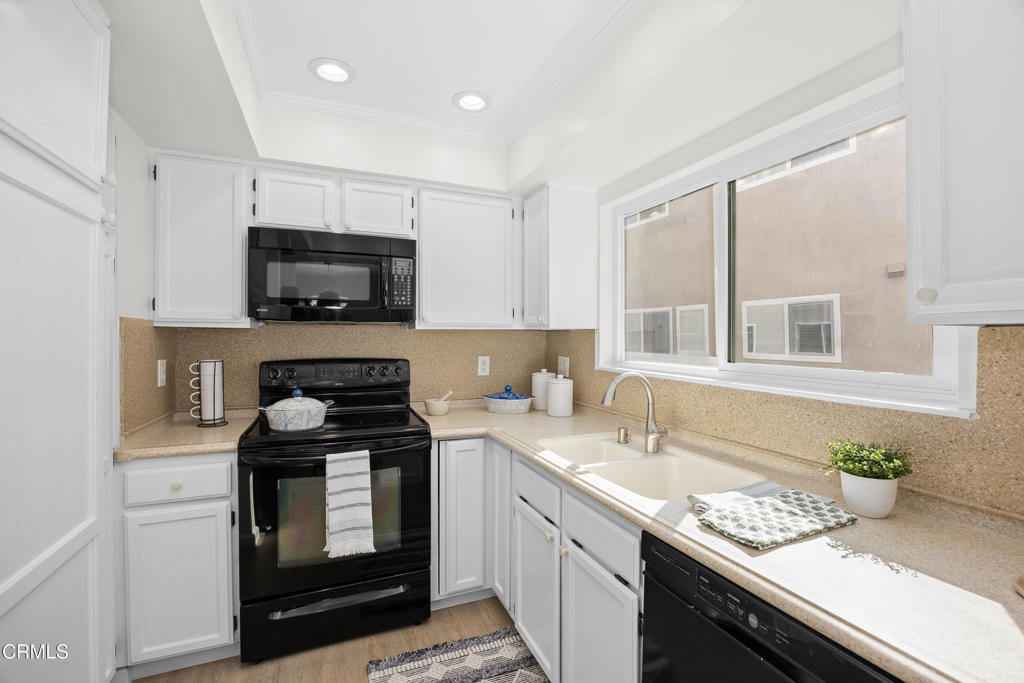 2471 Loma Vista Street