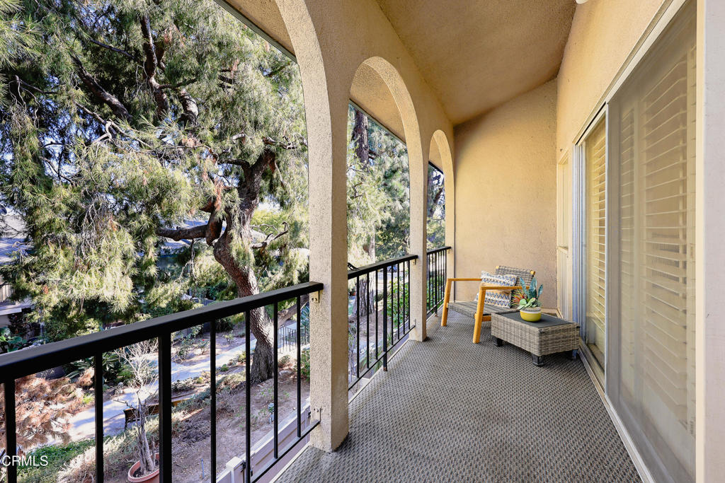 2471 Loma Vista Street