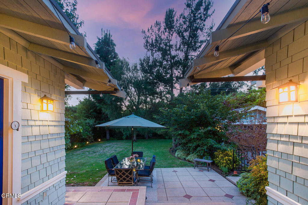 675 S El Molino Avenue