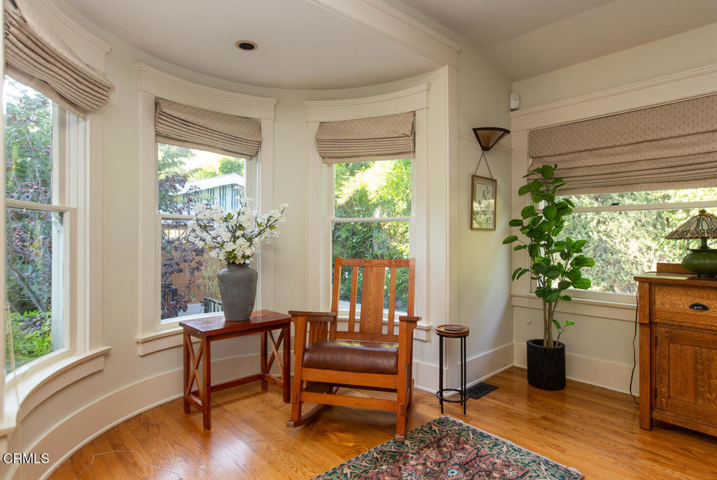 675 S El Molino Avenue