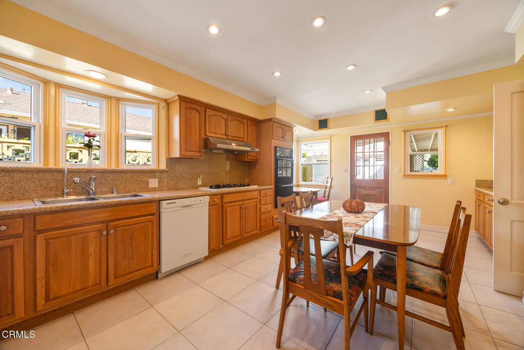 3508 Rosemary Avenue