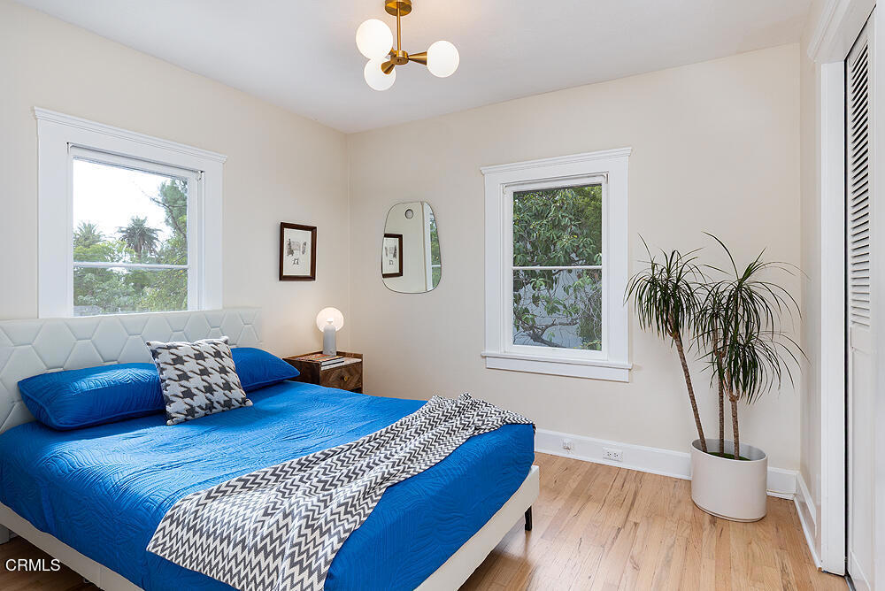 1660 Las Lunas Street