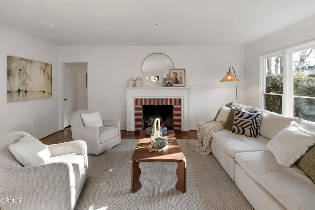 3624 Canyon Crest Road