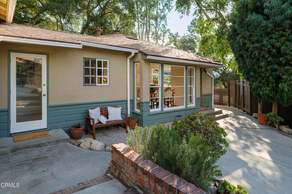 3624 Canyon Crest Road