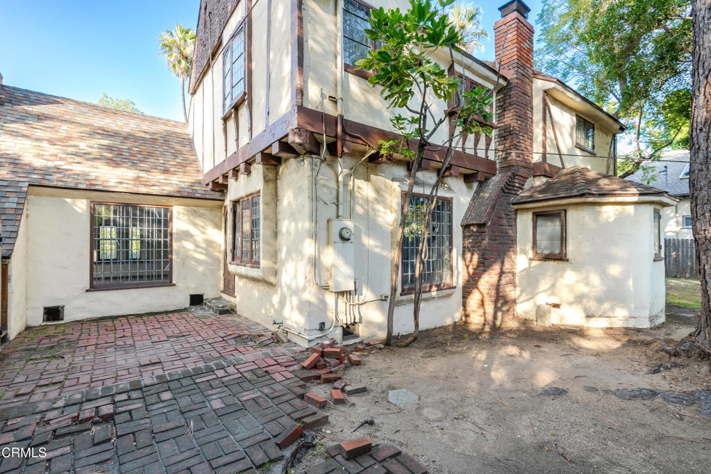 180 W State Street