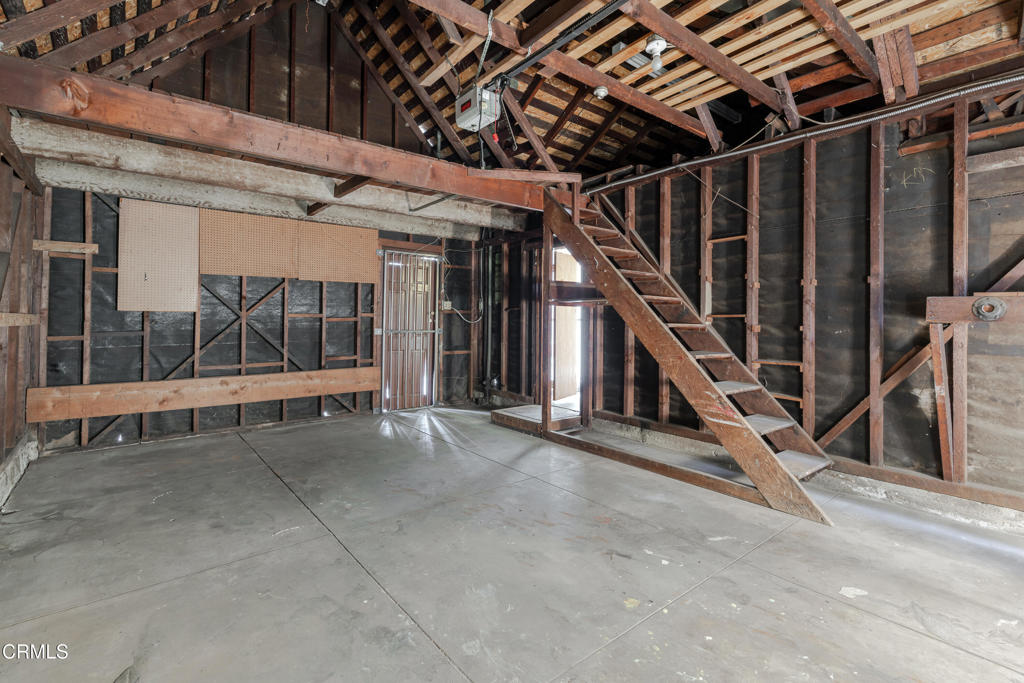 180 W State Street
