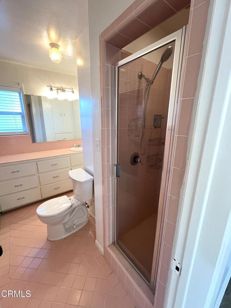 350 W Lemon Avenue 350