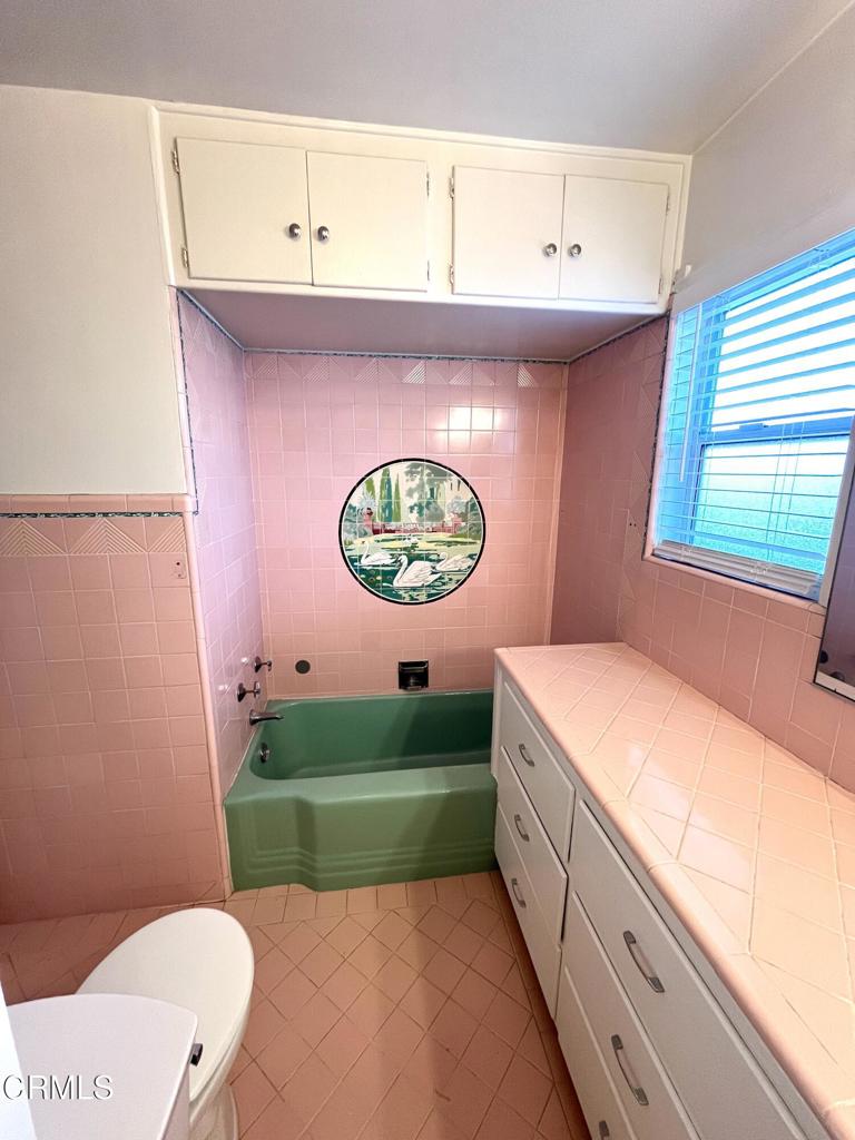 350 W Lemon Avenue 350