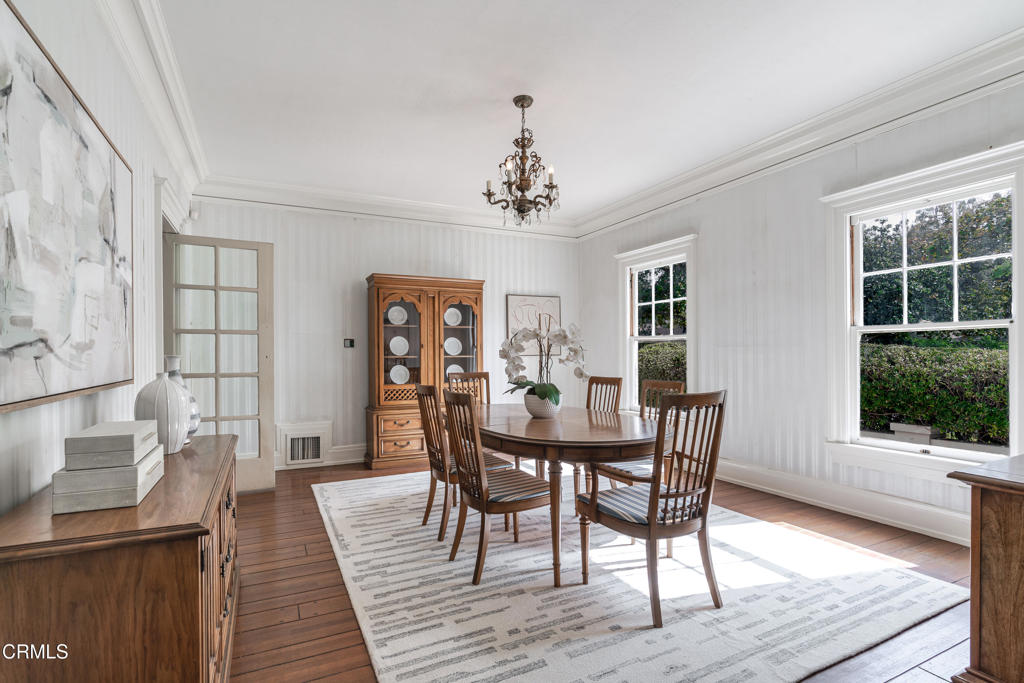 748 S El Molino Avenue