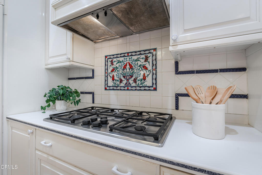 748 S El Molino Avenue