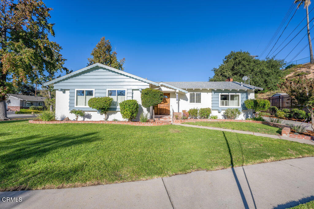9413 La Reina Place