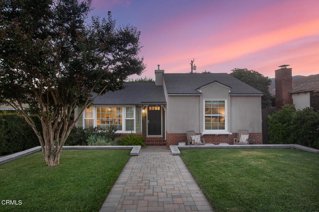 2522 Fairway Avenue
