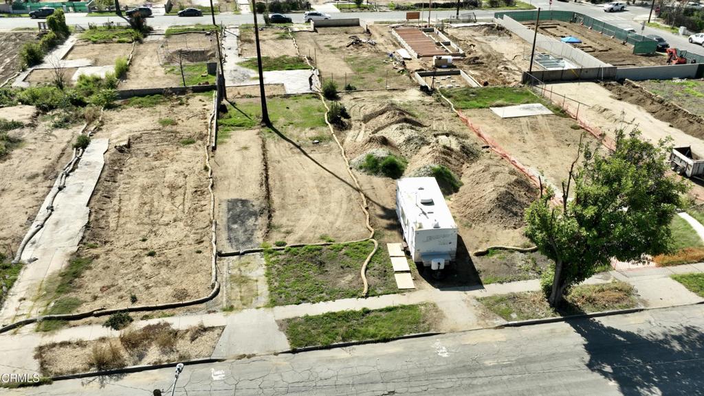 128 W Mendocino Street