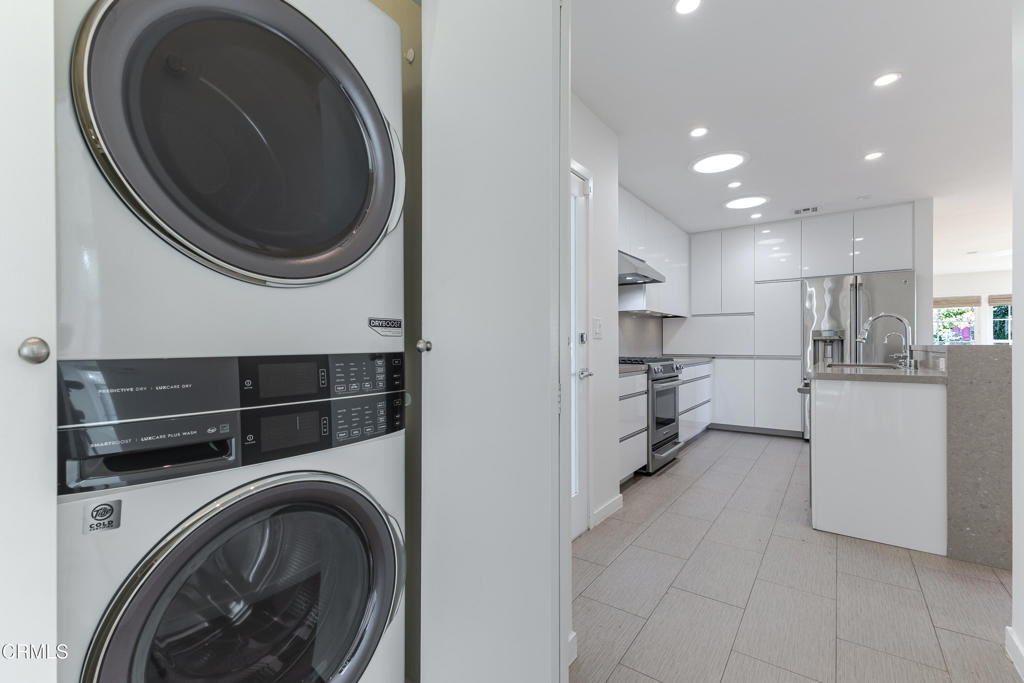 4531 El Camino Corto