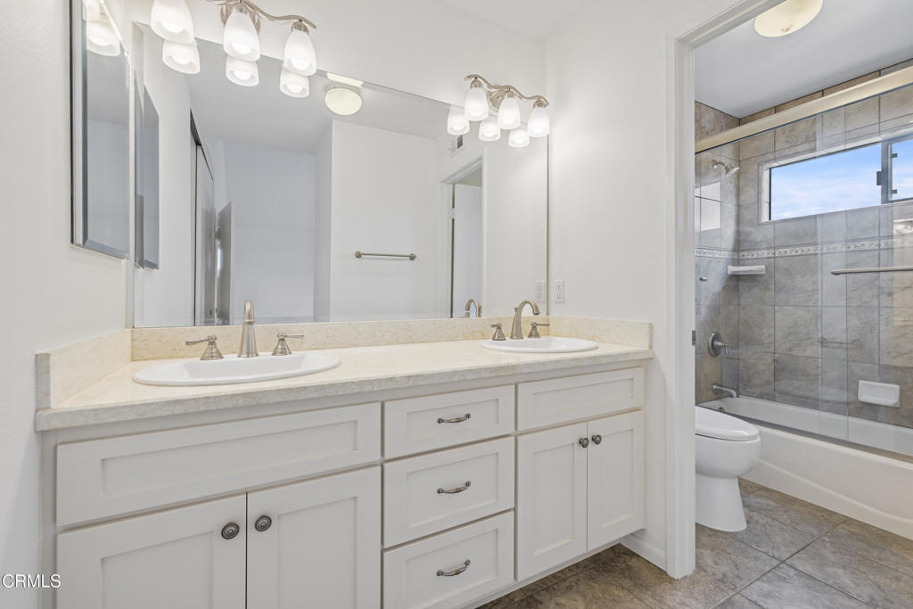 27722 Buckskin Drive