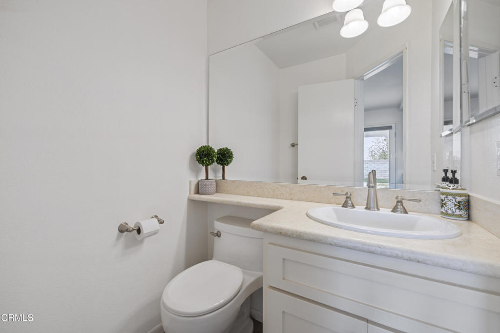 27722 Buckskin Drive