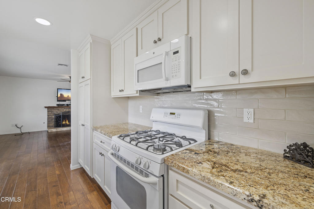 27722 Buckskin Drive