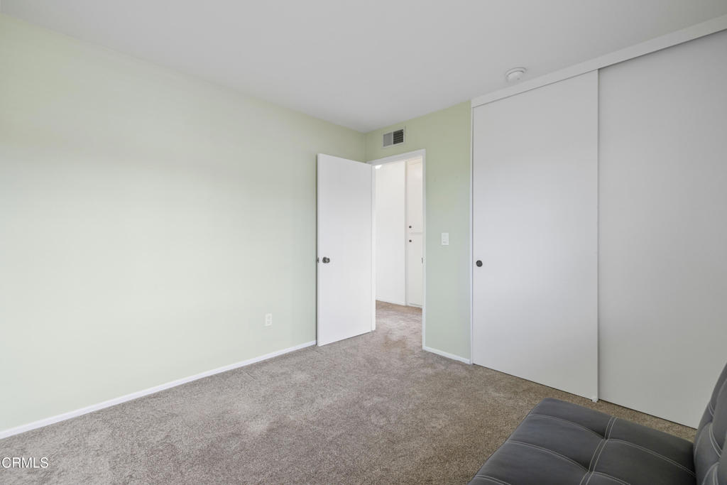 27722 Buckskin Drive