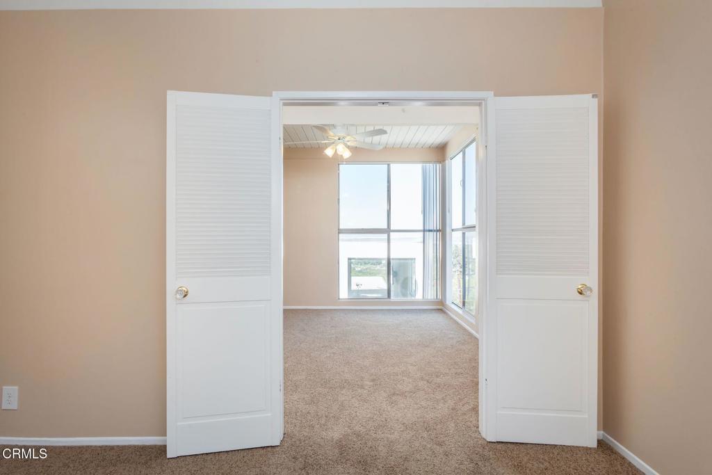 6827 Pacific View Drive