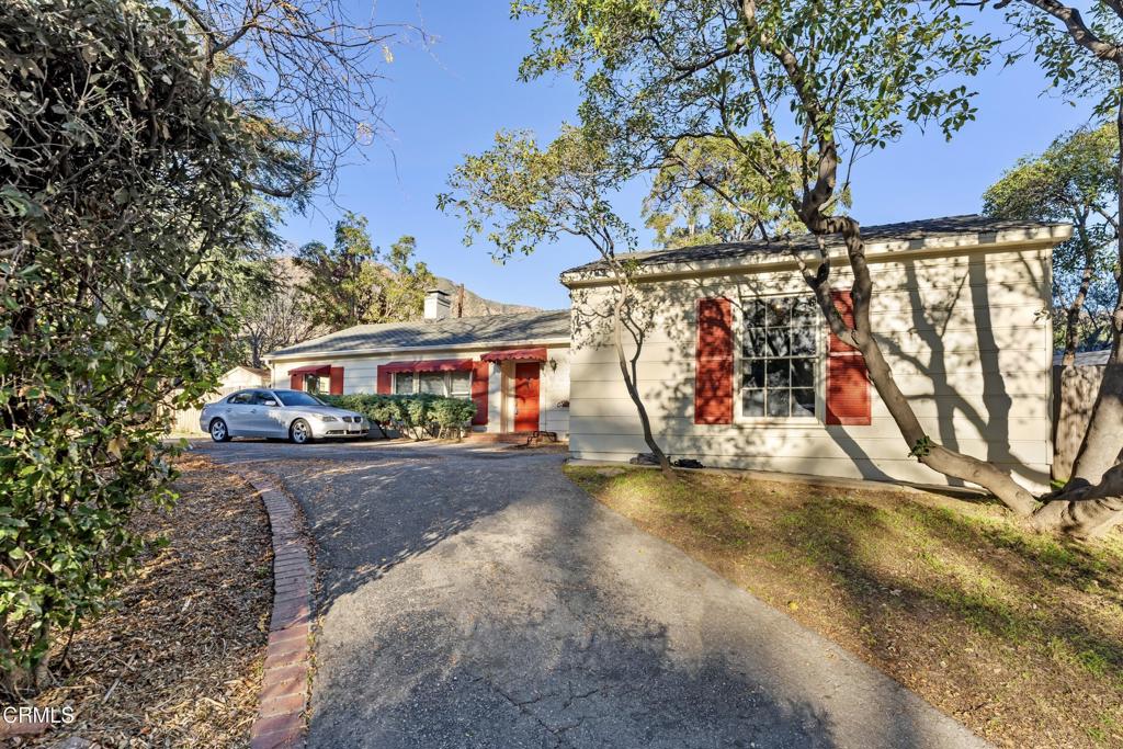 1915 Midwick Drive