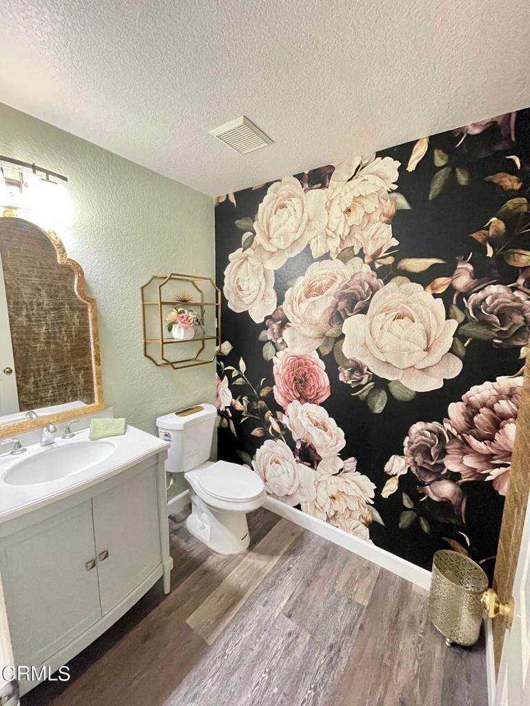 864 E Sacramento Street