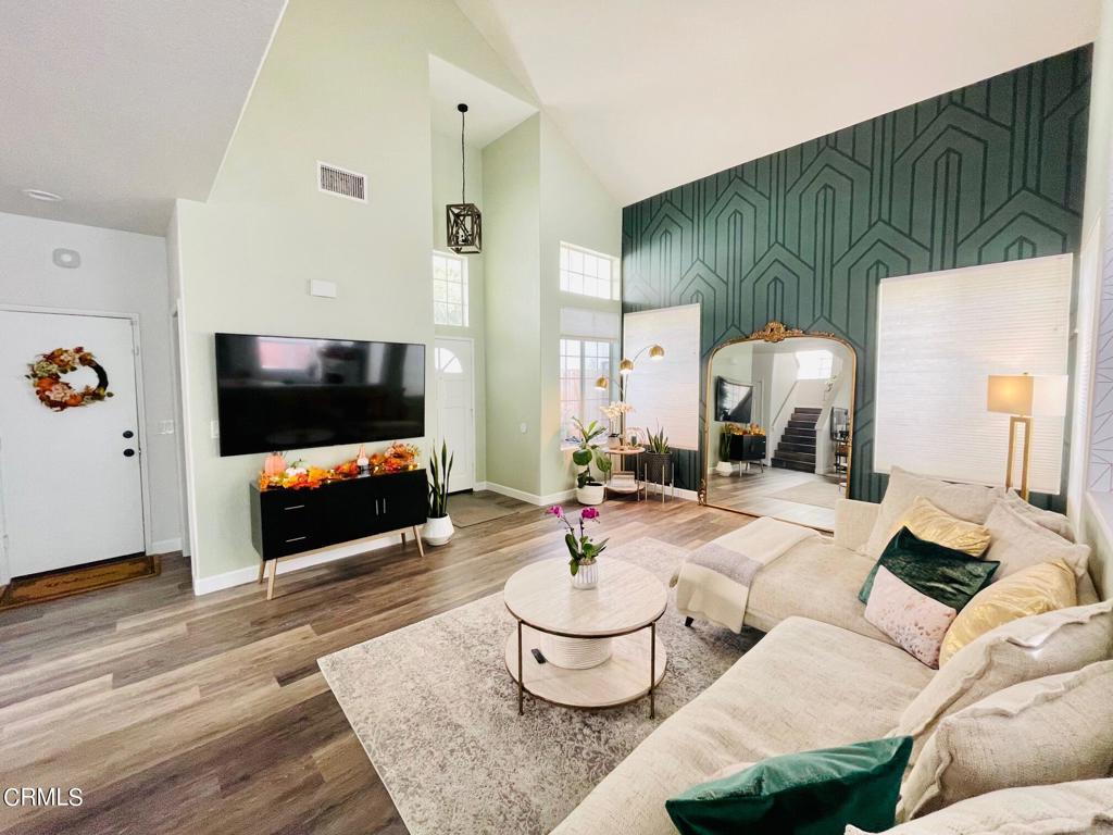 864 E Sacramento Street