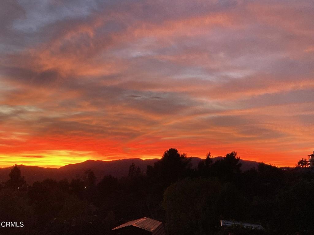 3689 Fair Oaks Avenue