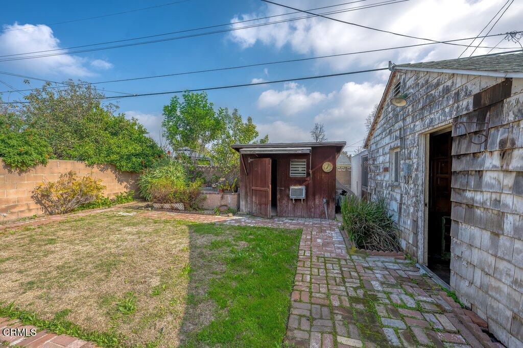 1920 N Screenland Drive