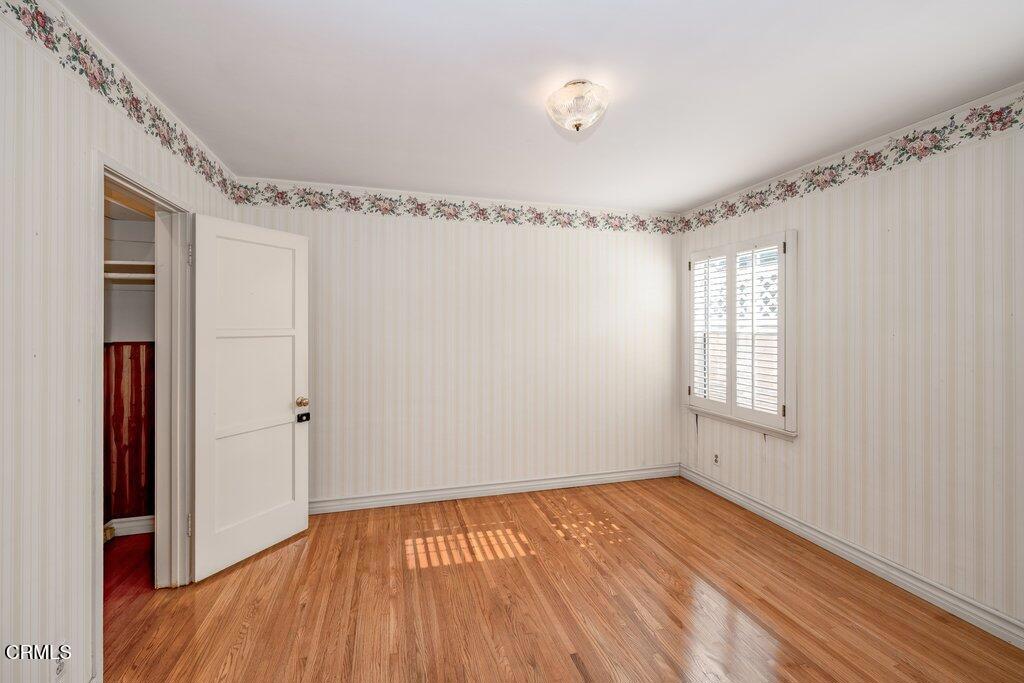 1920 N Screenland Drive