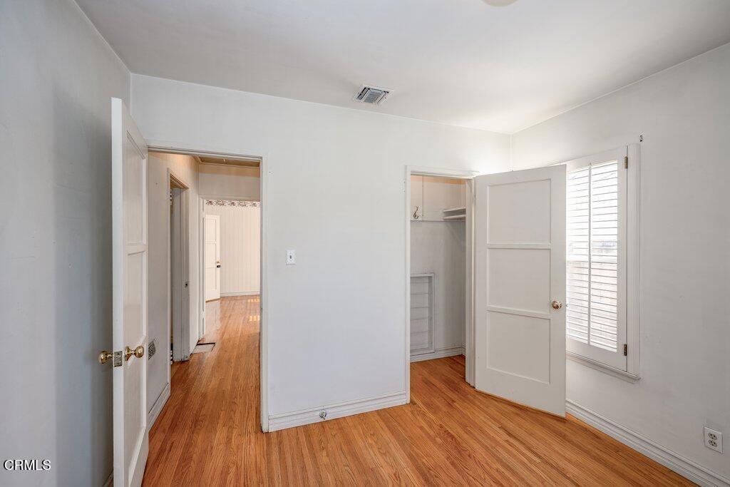 1920 N Screenland Drive