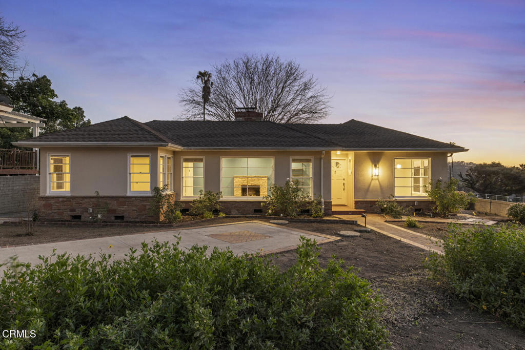 344 W Loma Alta Drive