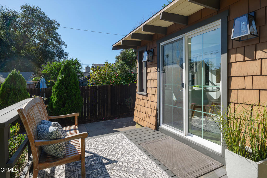 1046 N Michigan Avenue