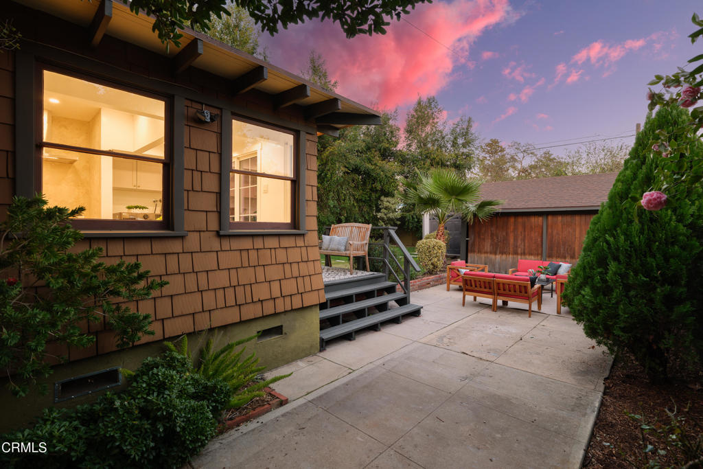 1046 N Michigan Avenue