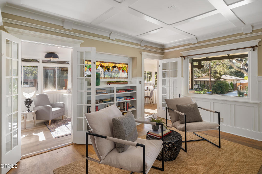 1046 N Michigan Avenue