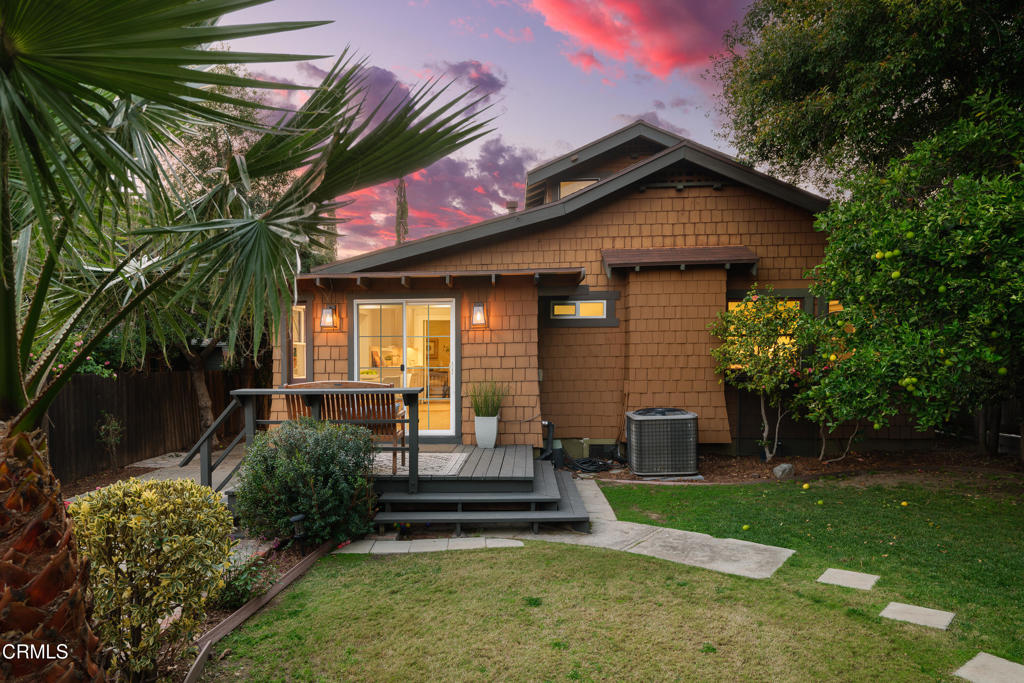 1046 N Michigan Avenue