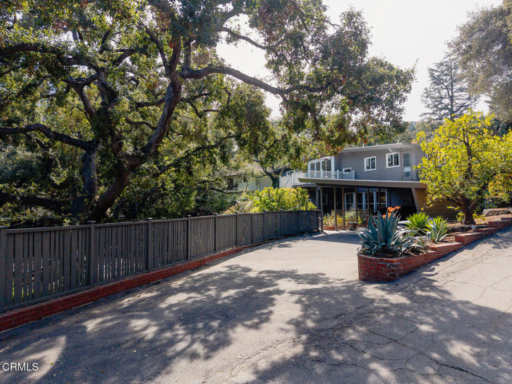 680 Linda Vista Avenue